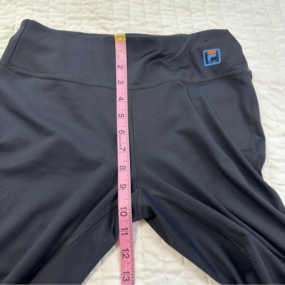 Fila Workout Black Capris with Red and Blue Accents in Size S - Picture 5 of 10